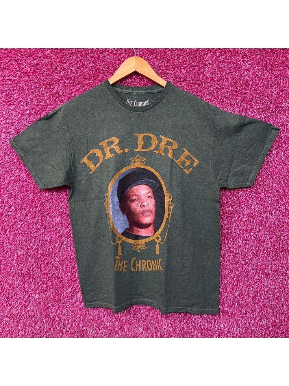 Dr Dre The Chronic Album Cover Art West Coast Rap T-Shirt Medium